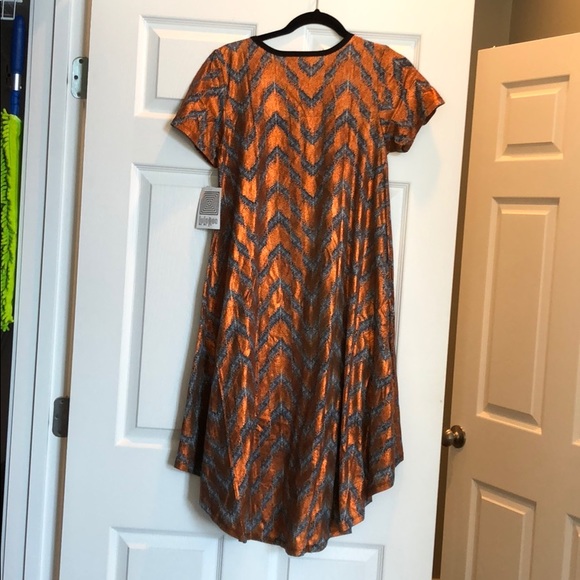 NWT LulaRoe Elegant Collection Carly - Picture 2 of 4